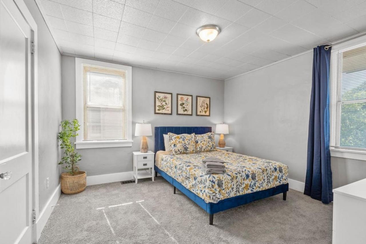 Brand New, Private Parking, Stylish 3bedroom House